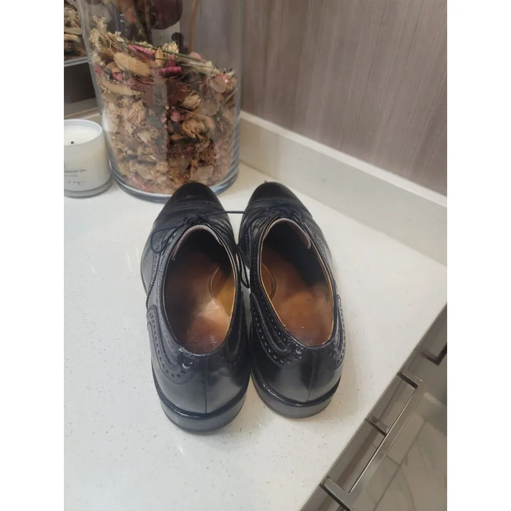 Allen Edmonds brand allen
